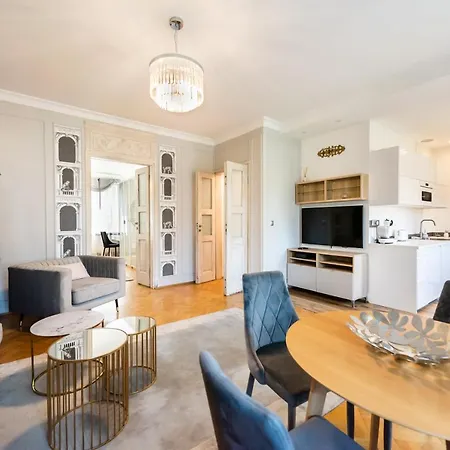 Premium Artdeco Boutique By Bookinghost * Варшава